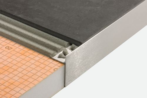 Schlüter-SCHIENE-STEP-EB na prac. desky, kartáč V2A flexi, v: 11 mm, v2: 39 mm, d: 2,5 m